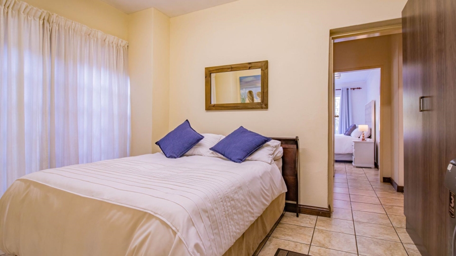 6 Bedroom Property for Sale in Florida Gauteng