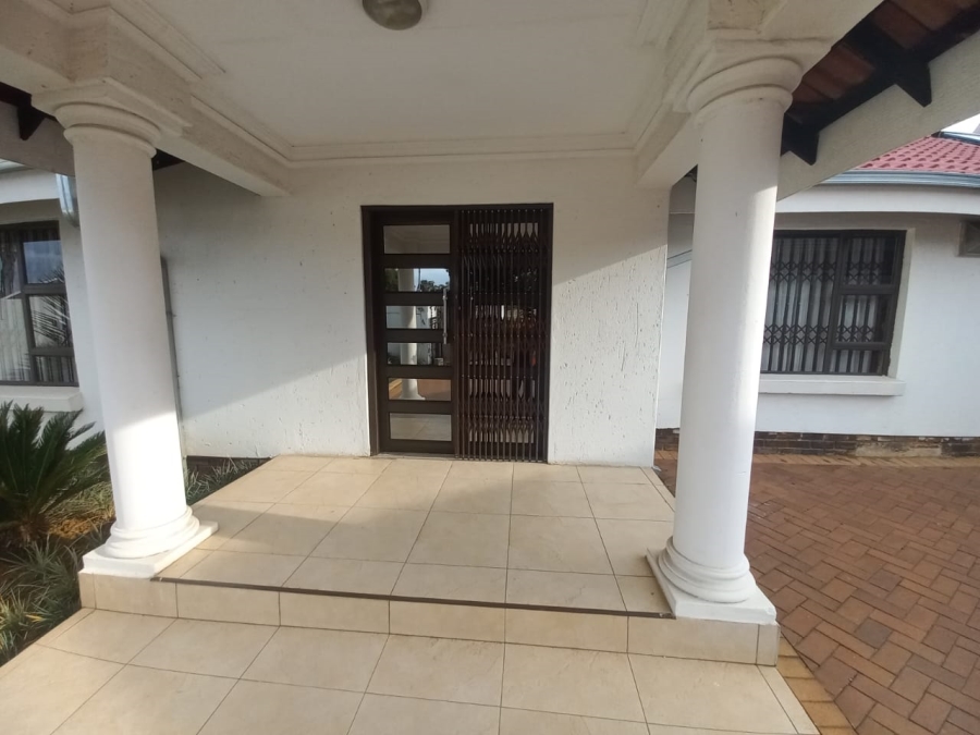 4 Bedroom Property for Sale in Sunward Park Gauteng