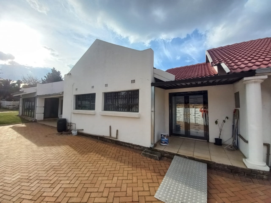 4 Bedroom Property for Sale in Sunward Park Gauteng