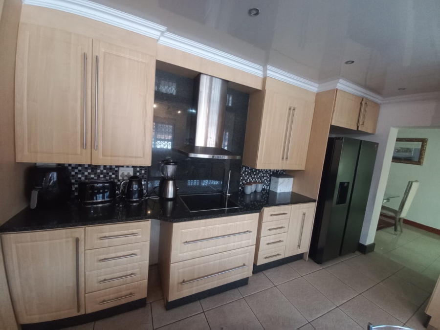 4 Bedroom Property for Sale in Sunward Park Gauteng