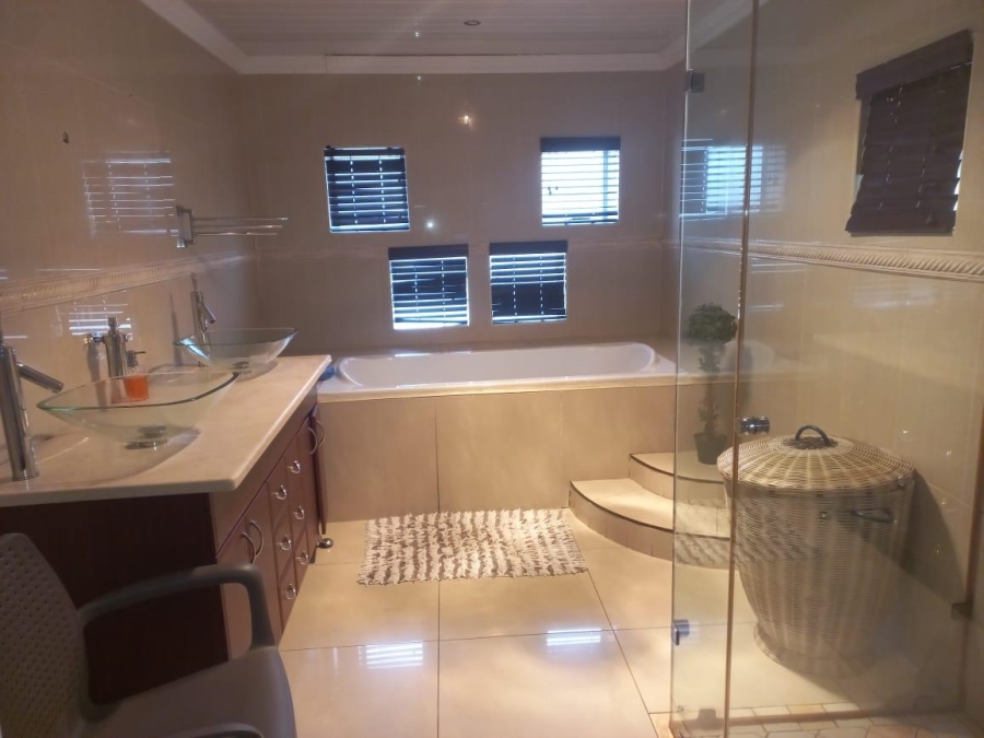 4 Bedroom Property for Sale in Sunward Park Gauteng