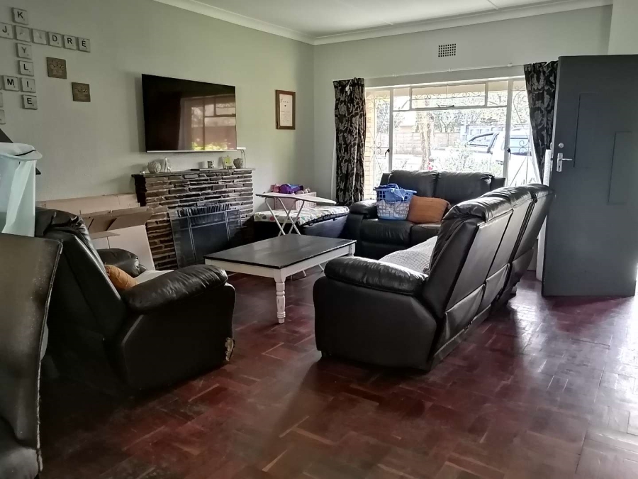3 Bedroom Property for Sale in Parkdene Gauteng
