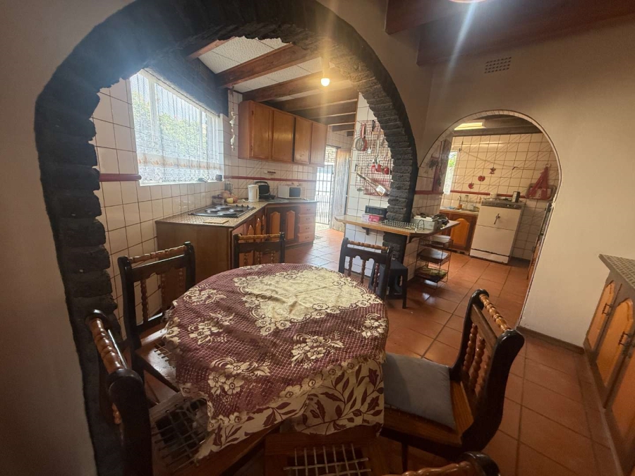 4 Bedroom Property for Sale in Witpoortjie Gauteng