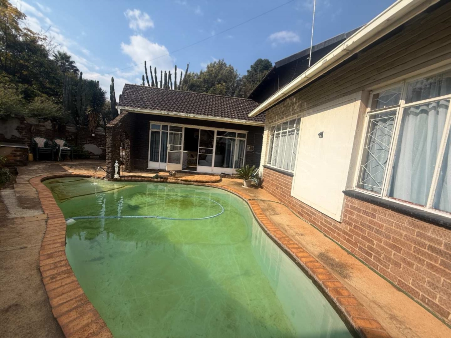 4 Bedroom Property for Sale in Witpoortjie Gauteng