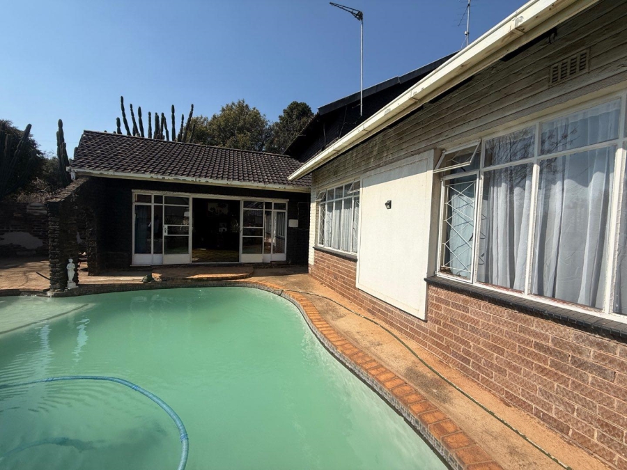 4 Bedroom Property for Sale in Witpoortjie Gauteng