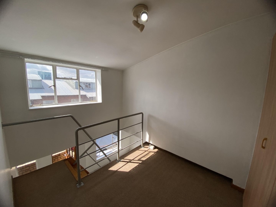 To Let 1 Bedroom Property for Rent in Braamfontein Werf Gauteng