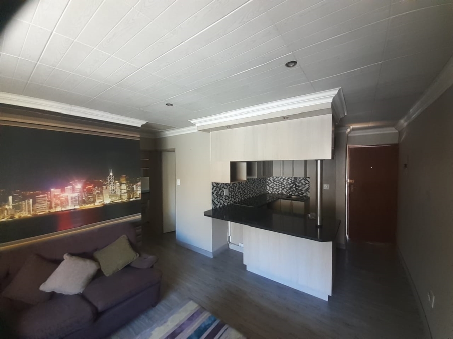 2 Bedroom Property for Sale in Groenkloof Gauteng