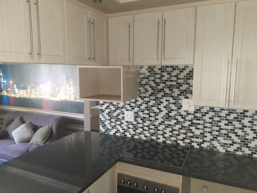 2 Bedroom Property for Sale in Groenkloof Gauteng