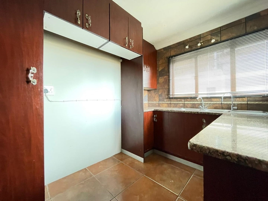 3 Bedroom Property for Sale in Rooihuiskraal North Gauteng