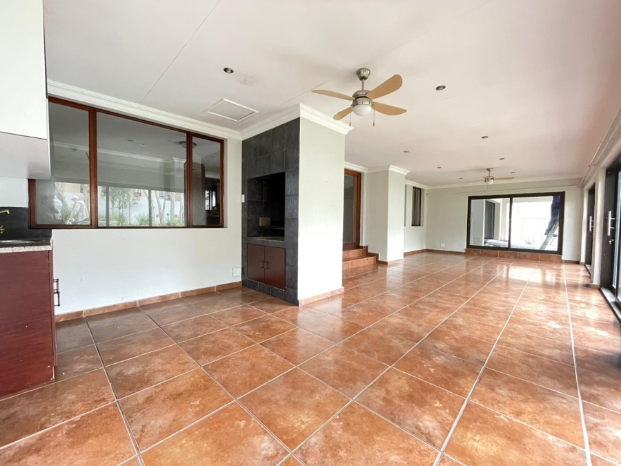 3 Bedroom Property for Sale in Rooihuiskraal North Gauteng
