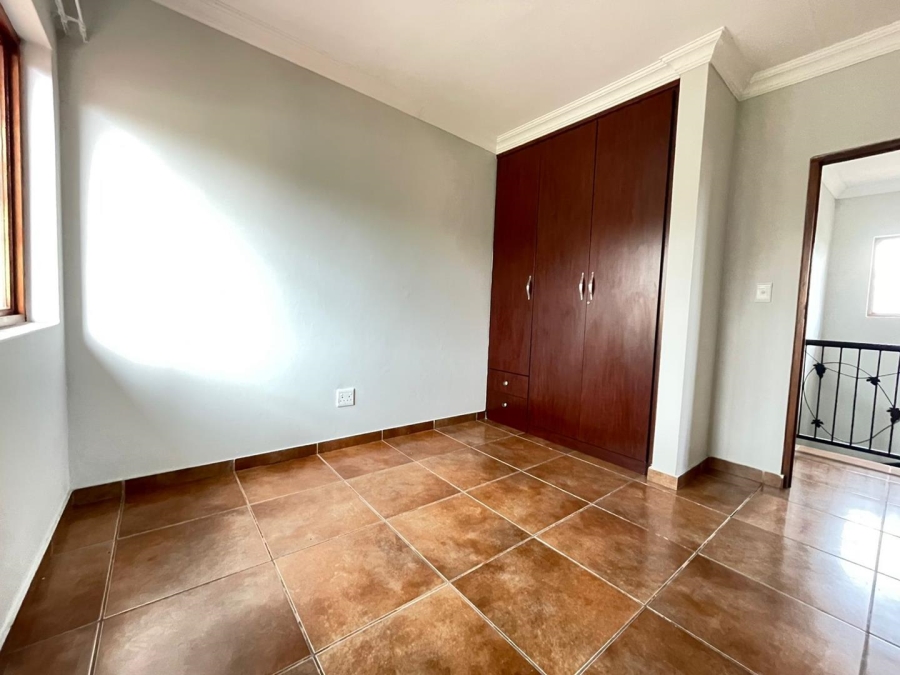 3 Bedroom Property for Sale in Rooihuiskraal North Gauteng