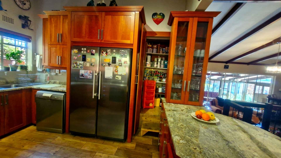 5 Bedroom Property for Sale in Rietondale Gauteng