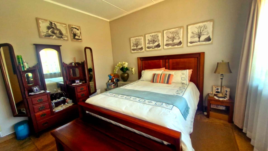 5 Bedroom Property for Sale in Rietondale Gauteng
