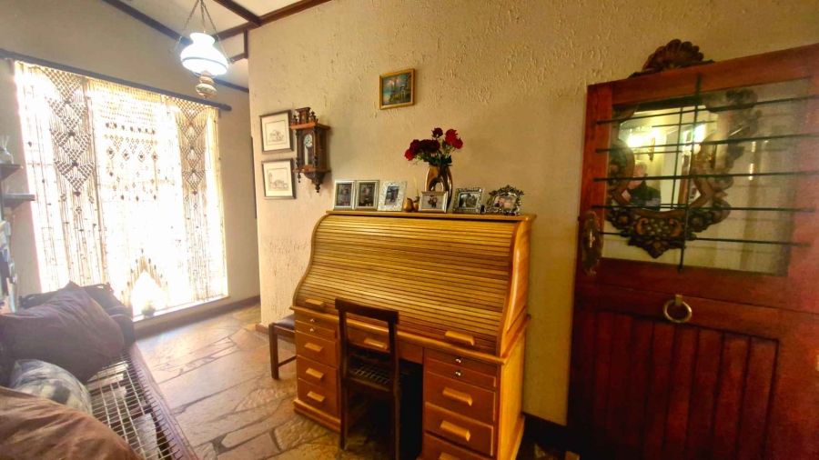 5 Bedroom Property for Sale in Rietondale Gauteng