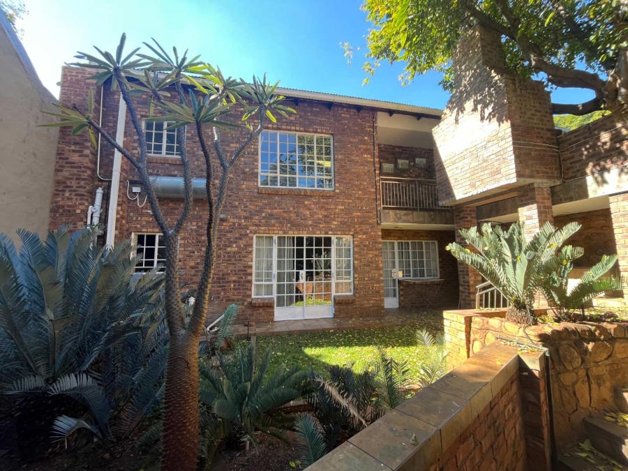 5 Bedroom Property for Sale in Rietondale Gauteng