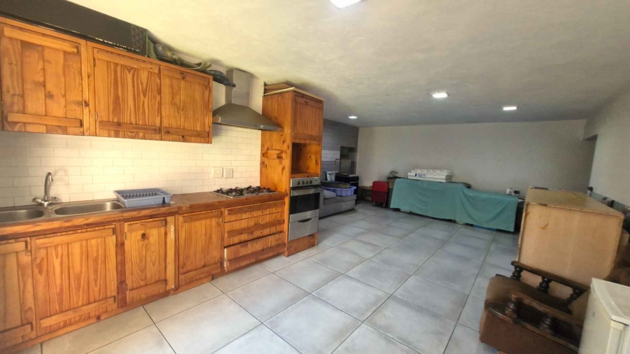 5 Bedroom Property for Sale in Rietondale Gauteng