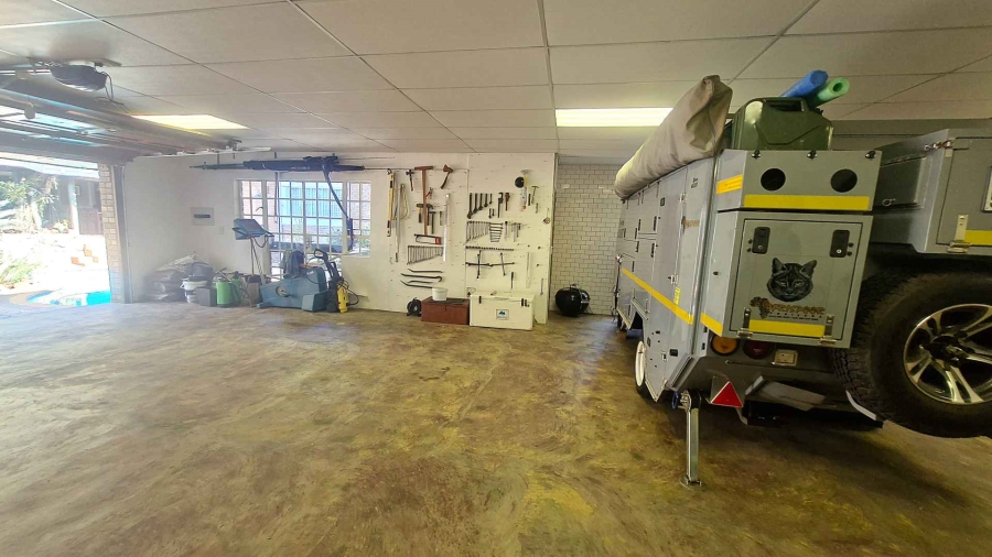 5 Bedroom Property for Sale in Rietondale Gauteng