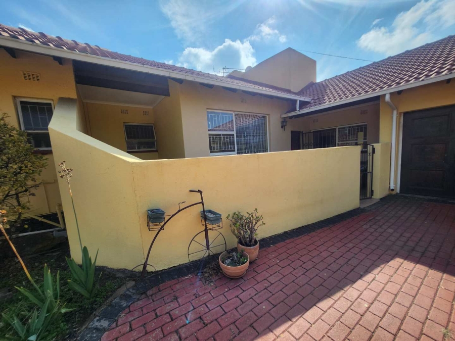 4 Bedroom Property for Sale in Randhart Gauteng