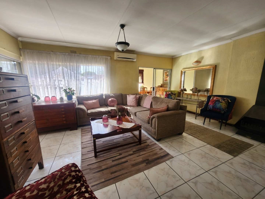 4 Bedroom Property for Sale in Randhart Gauteng