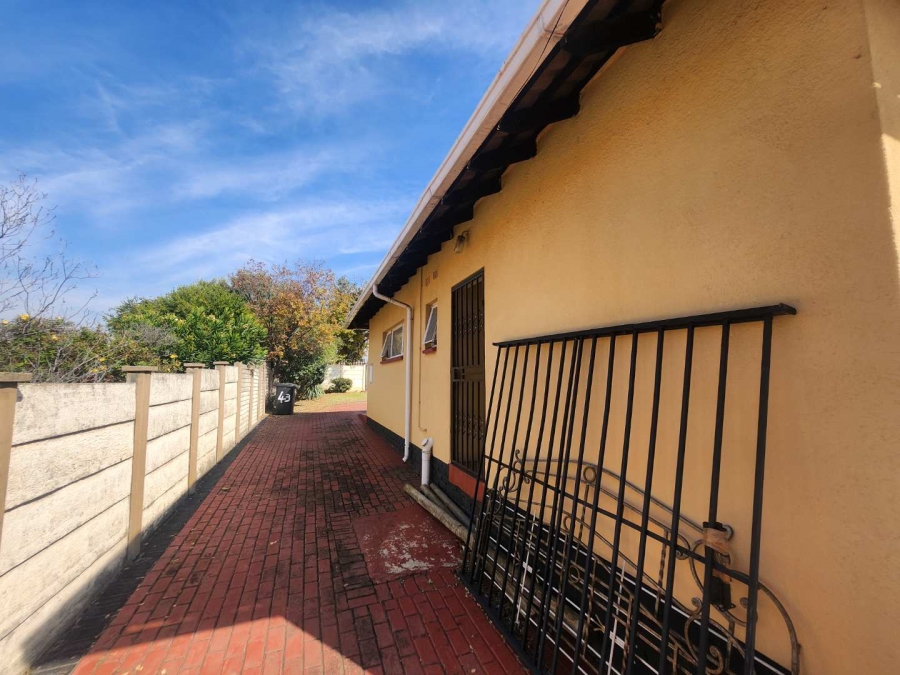 4 Bedroom Property for Sale in Randhart Gauteng