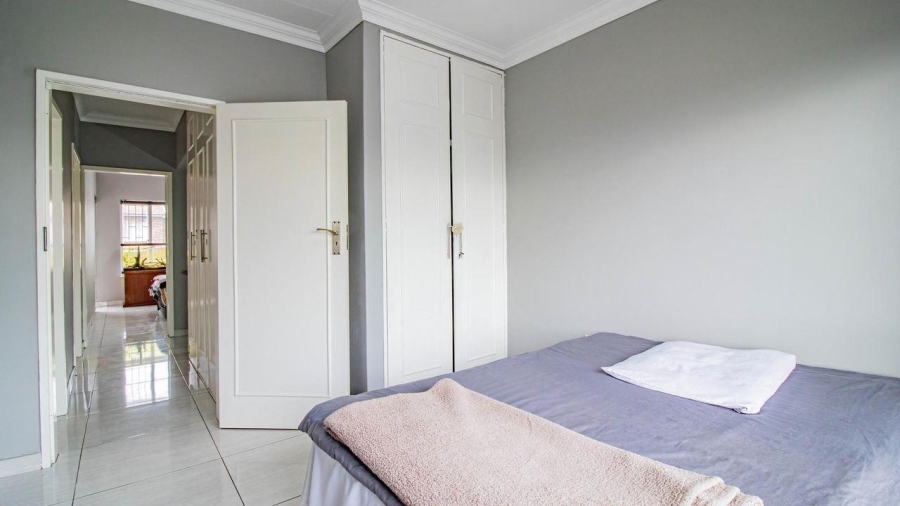 3 Bedroom Property for Sale in Brackenhurst Gauteng