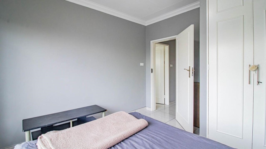 3 Bedroom Property for Sale in Brackenhurst Gauteng
