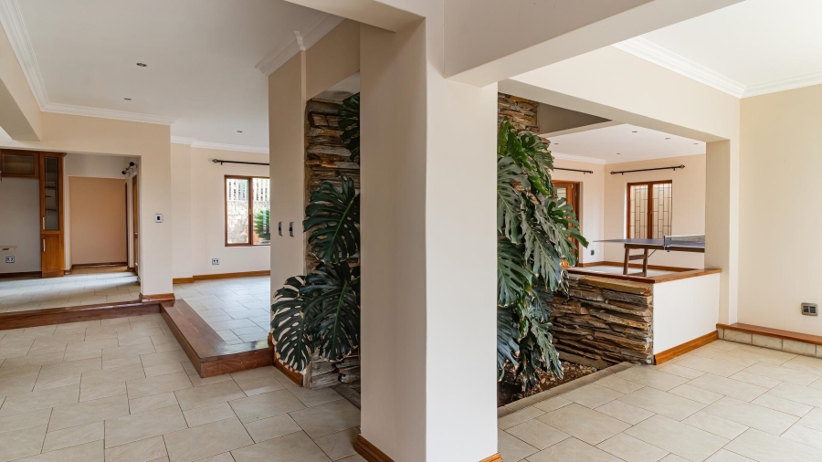 4 Bedroom Property for Sale in Aspen Hills Gauteng