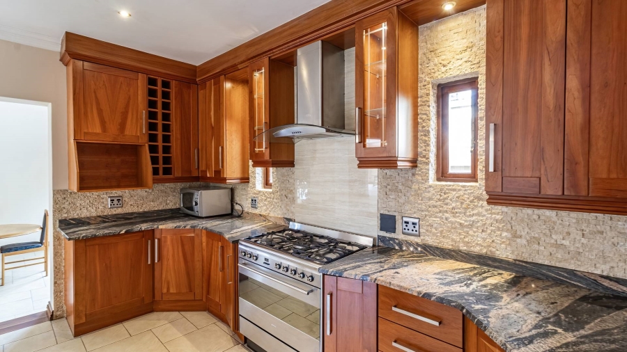 4 Bedroom Property for Sale in Aspen Hills Gauteng