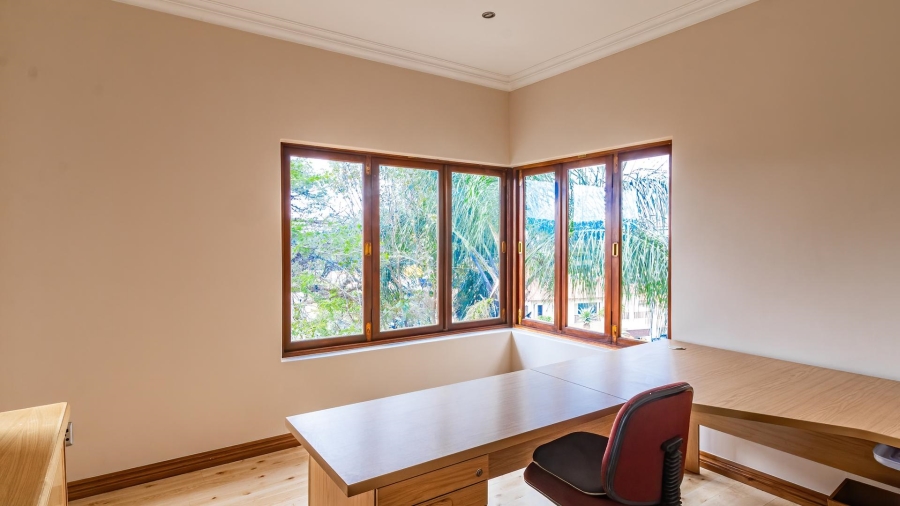 4 Bedroom Property for Sale in Aspen Hills Gauteng