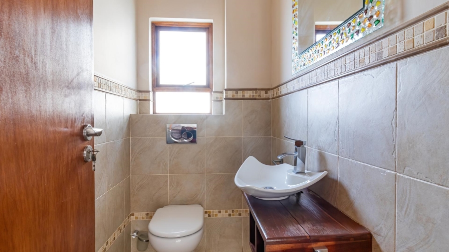 4 Bedroom Property for Sale in Aspen Hills Gauteng