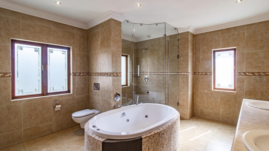 4 Bedroom Property for Sale in Aspen Hills Gauteng