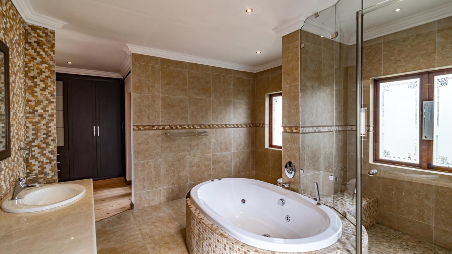 4 Bedroom Property for Sale in Aspen Hills Gauteng