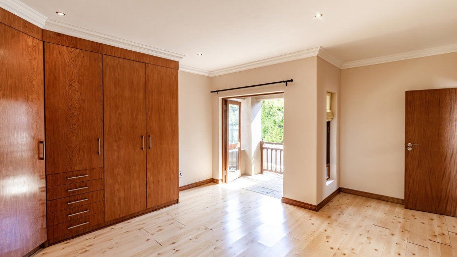 4 Bedroom Property for Sale in Aspen Hills Gauteng