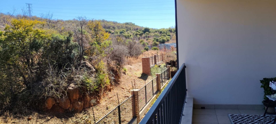 1 Bedroom Property for Sale in Aspen Hills Gauteng