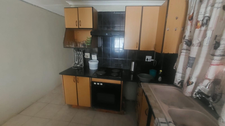 2 Bedroom Property for Sale in Tulisa Park Gauteng