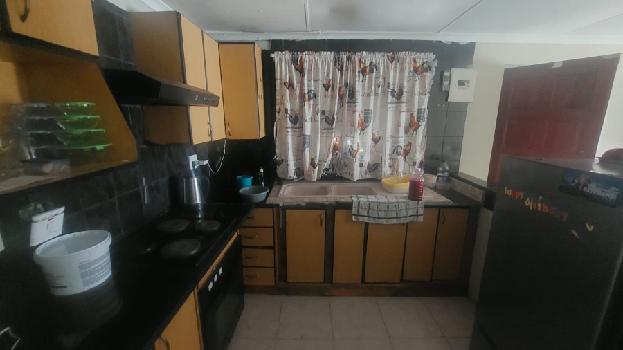 2 Bedroom Property for Sale in Tulisa Park Gauteng