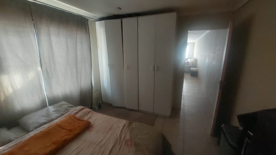 2 Bedroom Property for Sale in Tulisa Park Gauteng