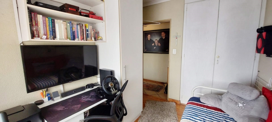 2 Bedroom Property for Sale in Elandspark Gauteng