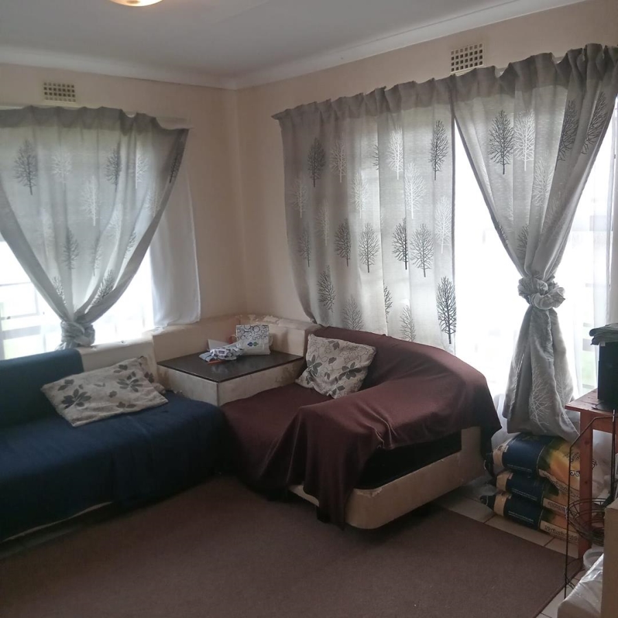 3 Bedroom Property for Sale in Clayville Gauteng