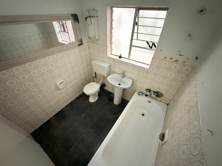 2 Bedroom Property for Sale in Birchleigh Gauteng