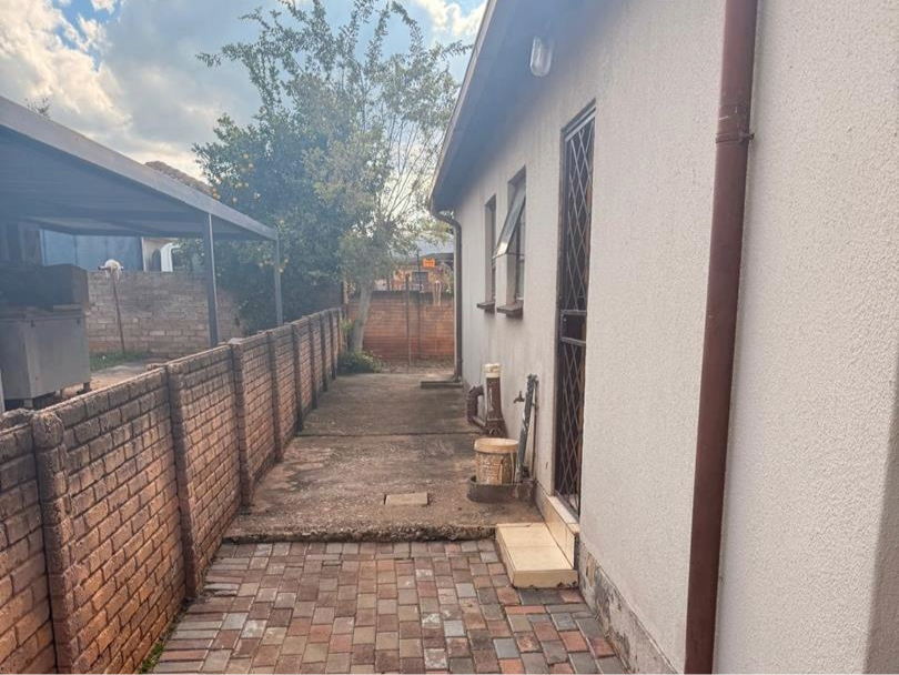 3 Bedroom Property for Sale in The Orchards Gauteng