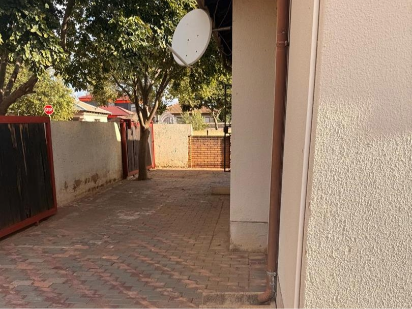 3 Bedroom Property for Sale in The Orchards Gauteng