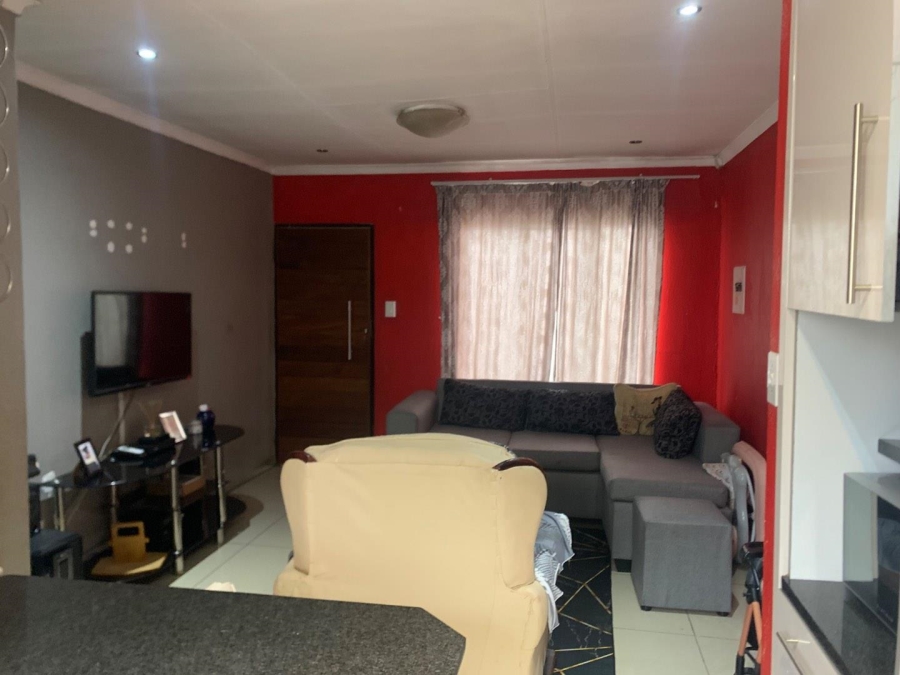 2 Bedroom Property for Sale in Naturena Gauteng