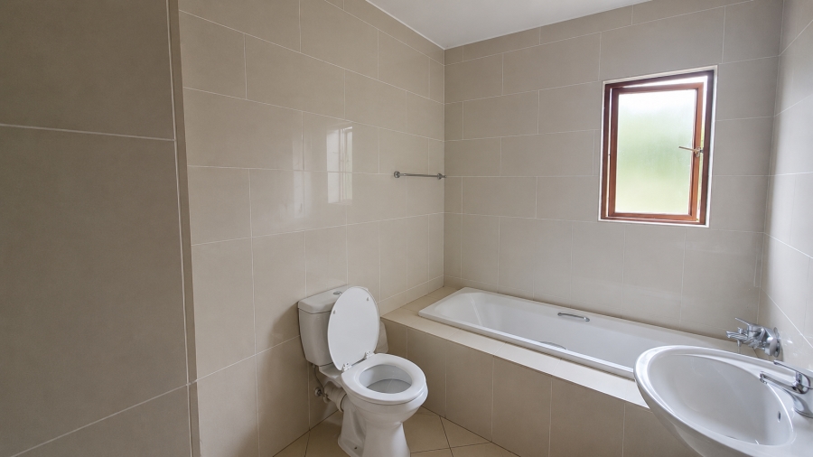 2 Bedroom Property for Sale in Little Falls Gauteng