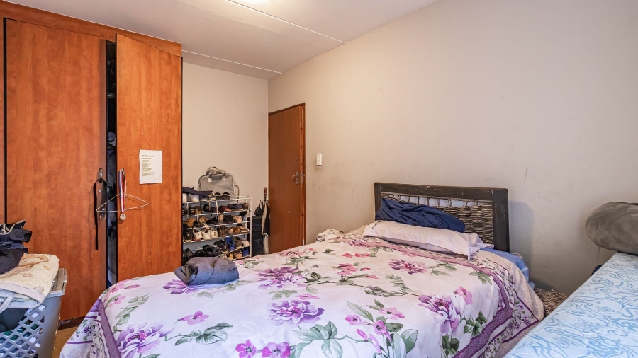 2 Bedroom Property for Sale in Little Falls Gauteng
