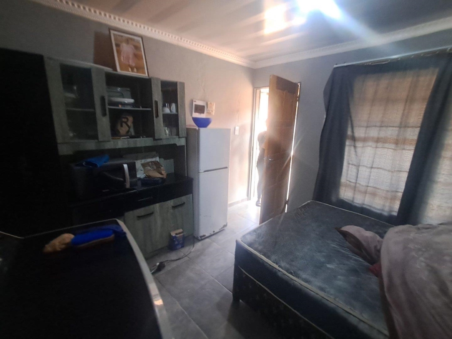 3 Bedroom Property for Sale in Clayville Gauteng