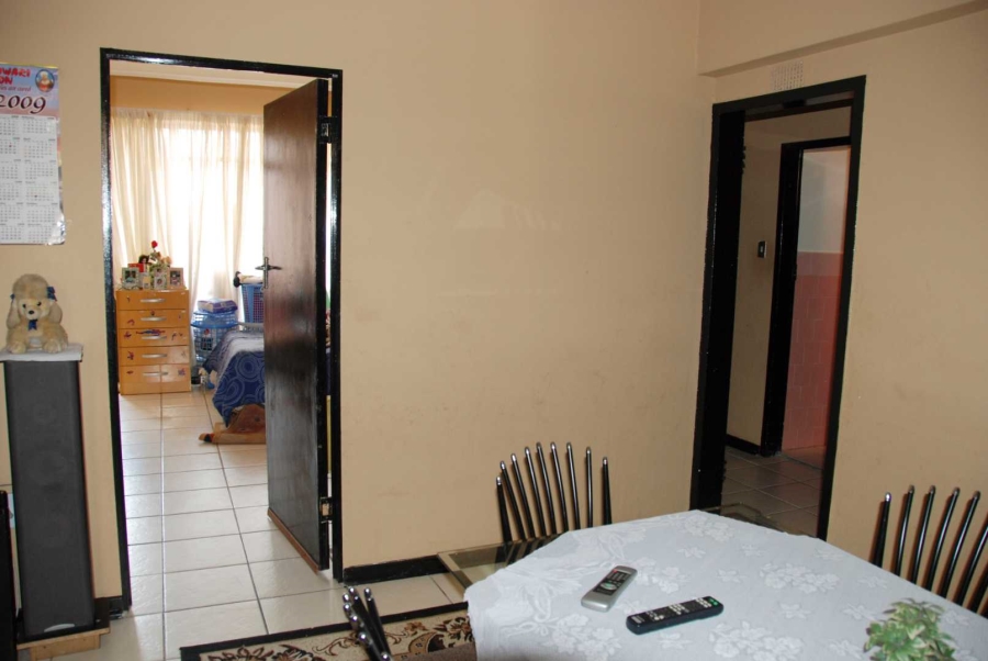 To Let 2 Bedroom Property for Rent in Hillbrow Gauteng