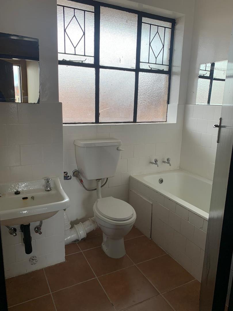 To Let 2 Bedroom Property for Rent in Hillbrow Gauteng