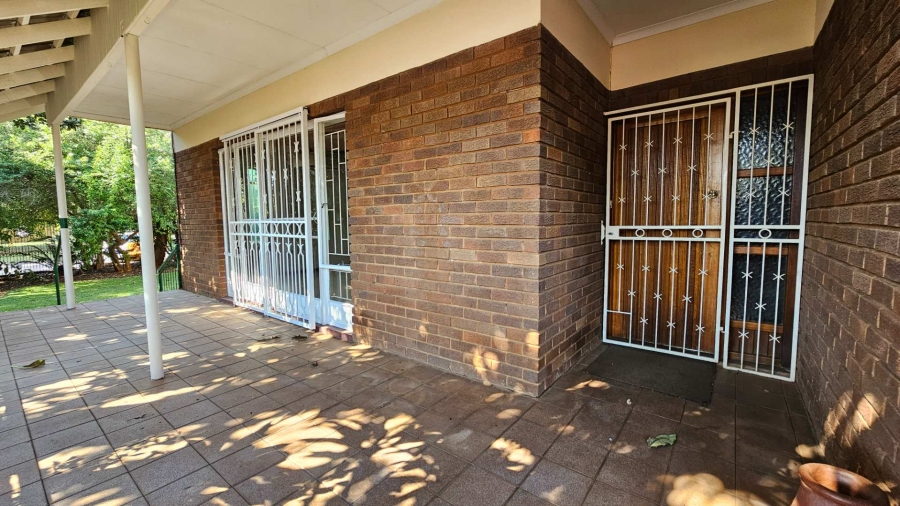 4 Bedroom Property for Sale in Pretoria North Gauteng