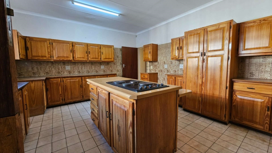 4 Bedroom Property for Sale in Pretoria North Gauteng